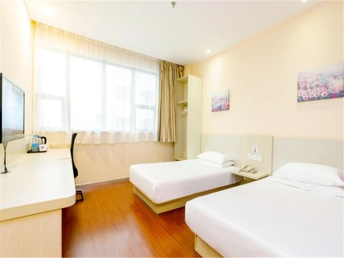 Hanting Hotel Shenyang Sujiatun Railway Station מראה חיצוני תמונה